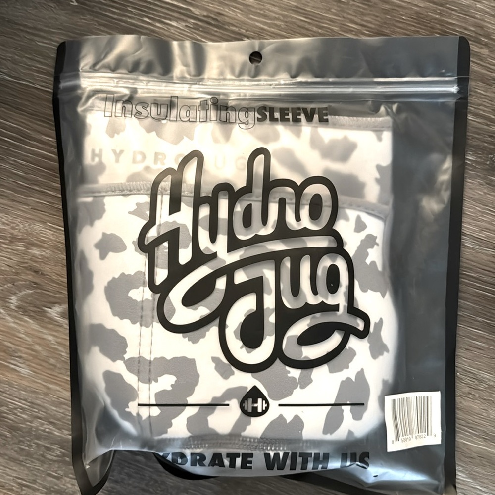 New HydroJug White Leopard Insulating Sleeve Plastic Gallon